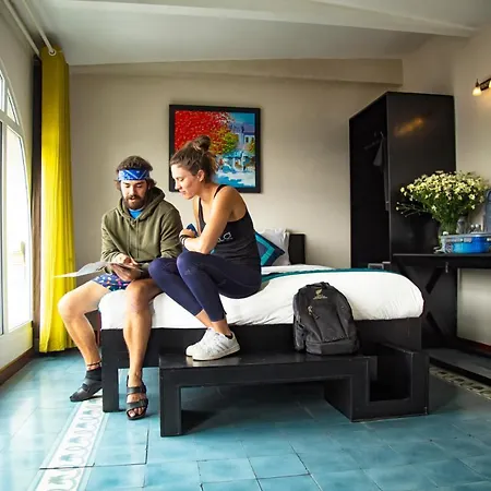 Vietnam Backpacker Hostels - Downtown-3